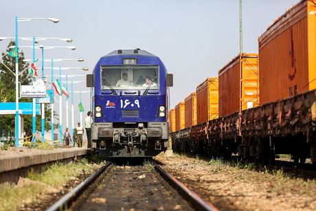 چهره میدان راه آهن تا پایان سال تغییر می‌کند